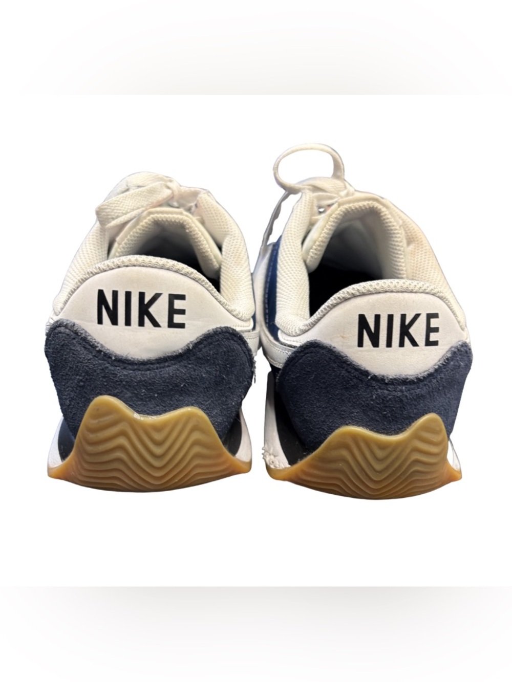 Nike Women’s Blue Retro Navy Sneakers - Picture 4 of 11
